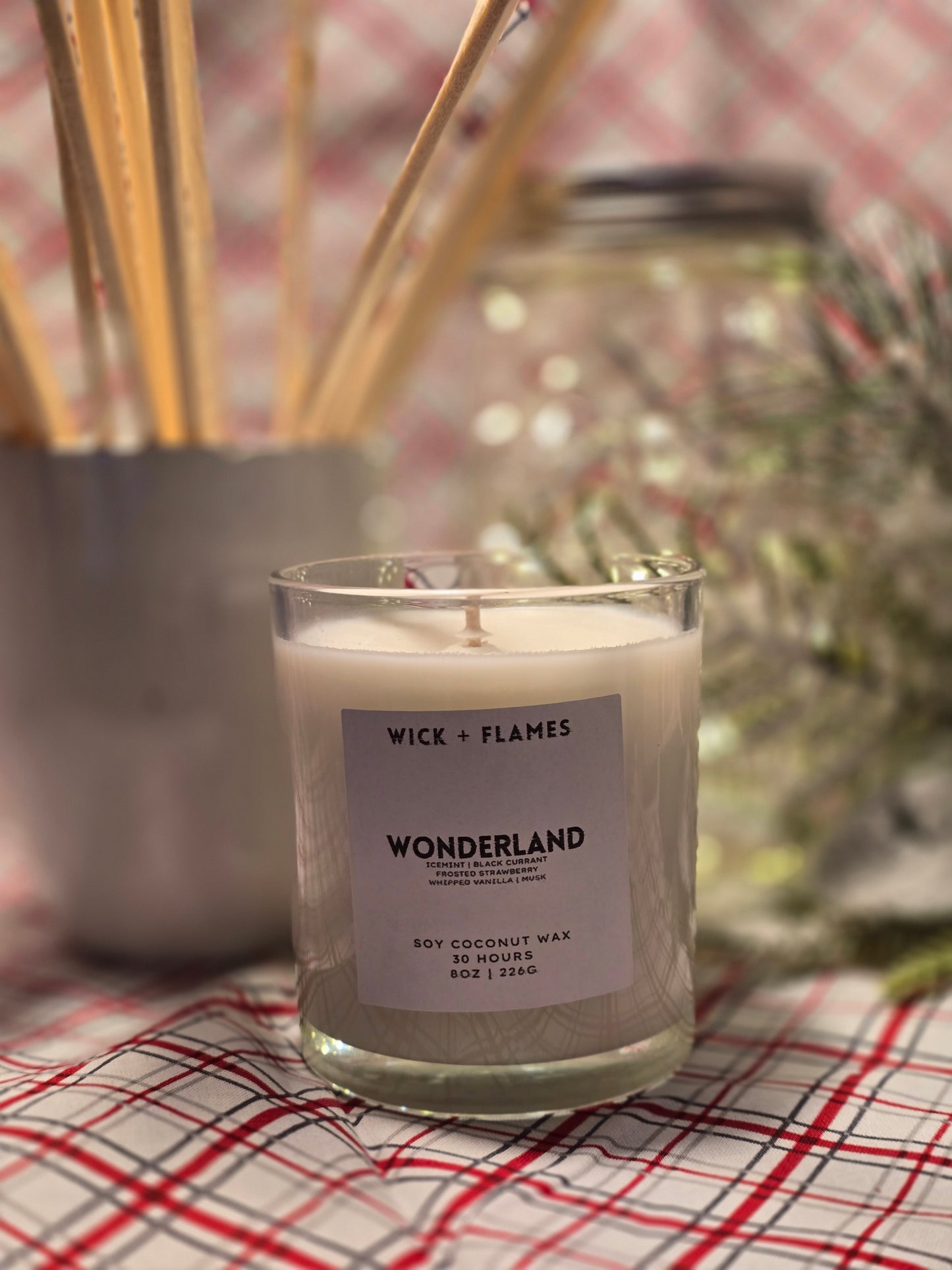 🎄WONDERLAND🎄- 8oz Candle